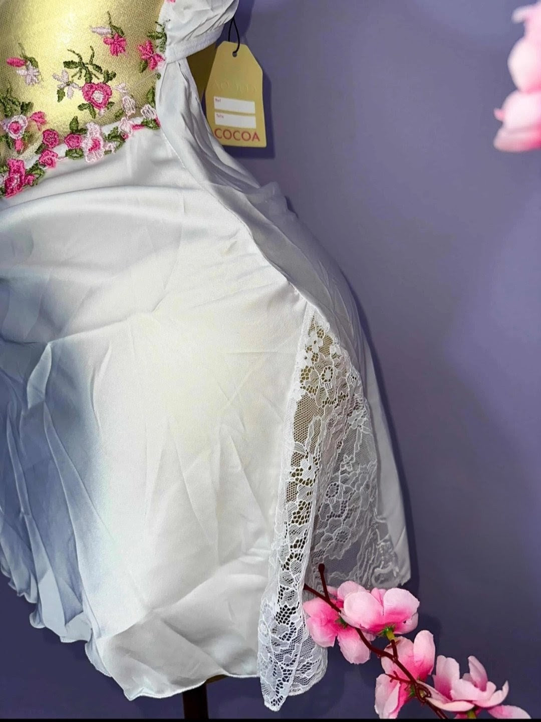 Nuisette Corset en Satin – Motif Floral