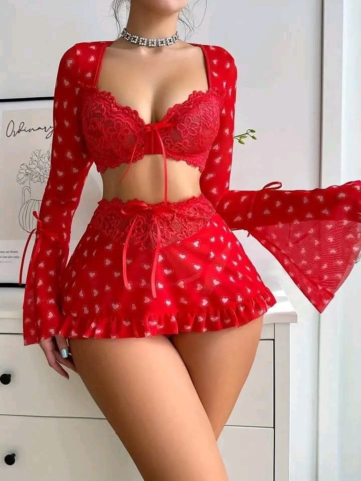 Ensemble Lingerie Rouge avec Motifs Cœurs et Dentelle